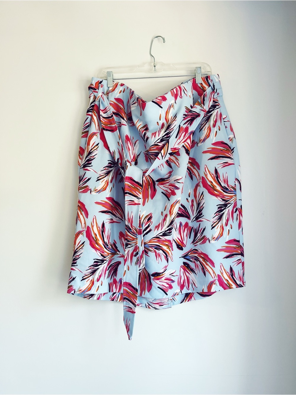Lane Bryant patterned pencil skirt with belt size 26
